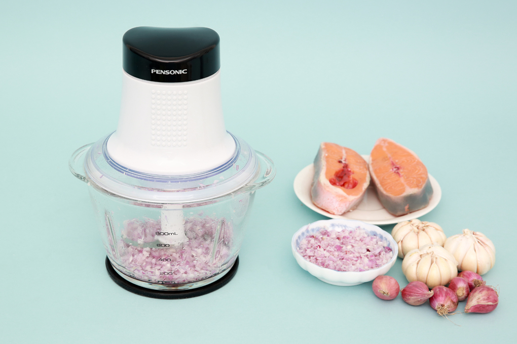 Có kiểu dáng đơn giản, sang trọng - Máy xay thịt Pensonic PB-6001G Có kiểu dáng đơn giản, sang trọng - Máy xay thịt Pensonic PB-6001G