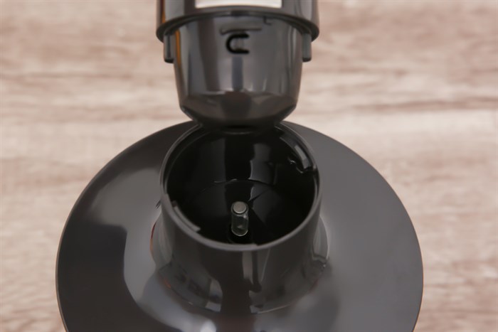 Máy xay sinh tố cầm tay Electrolux ESTM5417S Màu Đen