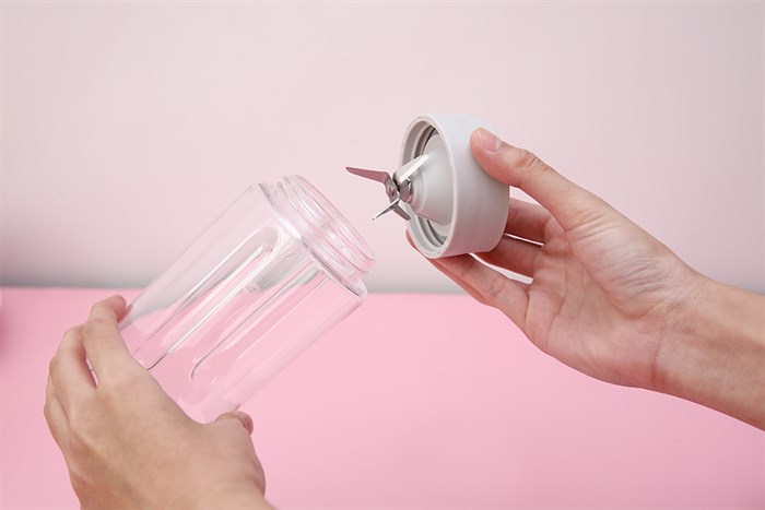 Máy xay cầm tay mini Bear LLJ-D04B1 Màu Xanh Dương