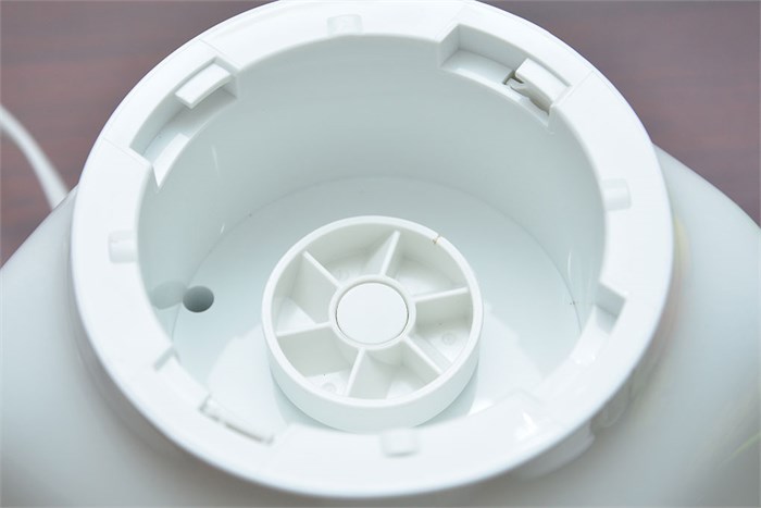 Máy xay sinh tố Philips HR2100 Màu Trắng