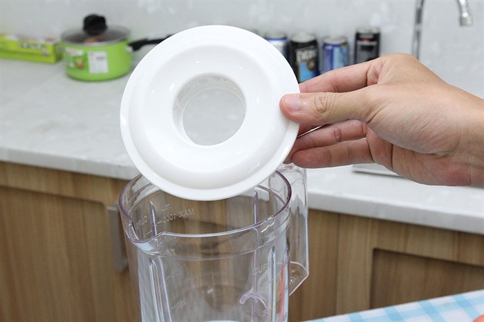 Máy xay sinh tố Supor SB30P Màu Trắng - Xanh