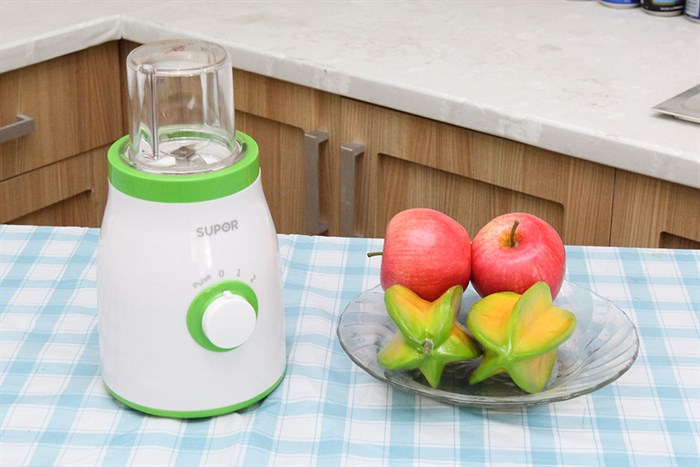 Máy xay sinh tố Supor SB30P Màu Trắng - Xanh