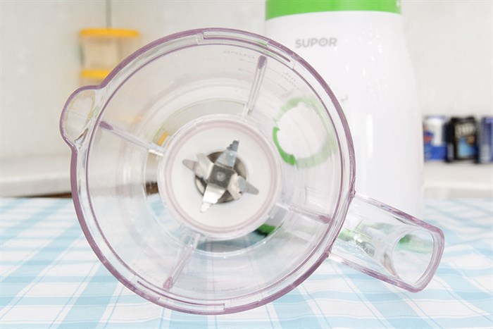 Máy xay sinh tố Supor SB30P Màu Trắng - Xanh