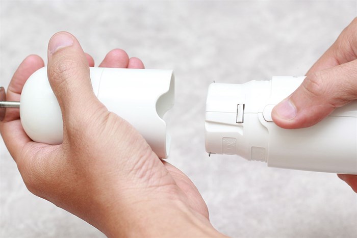 Máy xay sinh tố cầm tay Philips HR1625 Màu Trắng