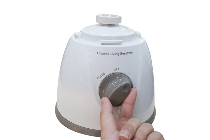 Máy xay sinh tố Hitachi BL-601P Màu Trắng
