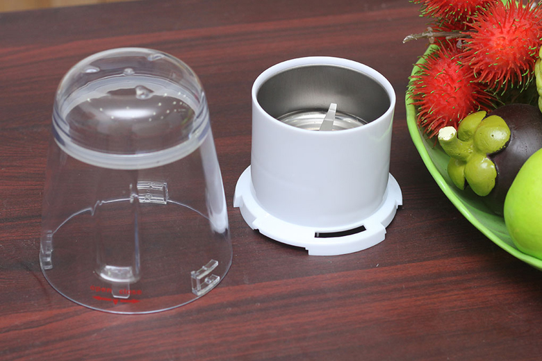 Máy xay sinh tố Sanyo 1.5 lít SB-KF319 - Cối xay khô dùng xay các loại hạt như xay tiêu, xay đậu…