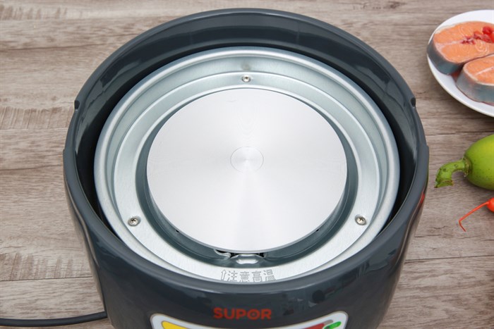 Nồi lẩu điện Supor HFK26EVN-130 4 lít Màu Đen