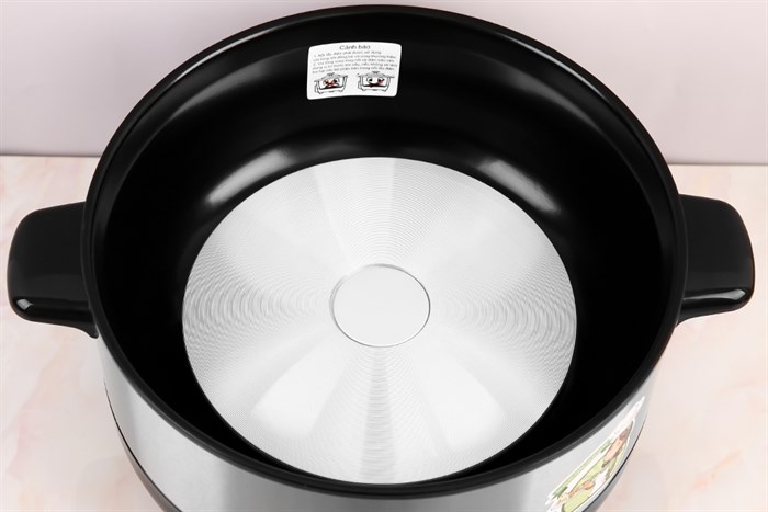 Nồi lẩu điện Delites CBR35-80 3.5 lít Màu Đen