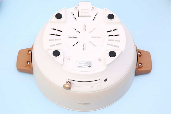 Nồi lẩu điện Bear DHG -C50K1 5 lít Màu Nâu