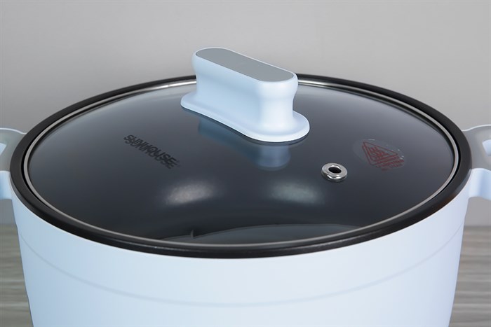 Nồi lẩu điện Sunhouse SHD4528 3.5 lít Màu Xanh dương nhạt