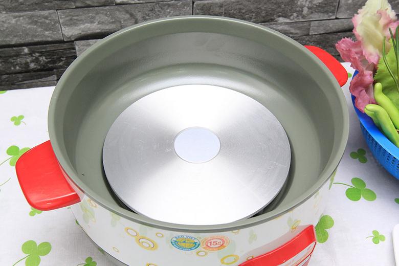 Mâm nhiệt to nấu chín thức ăn nhanh hơn
