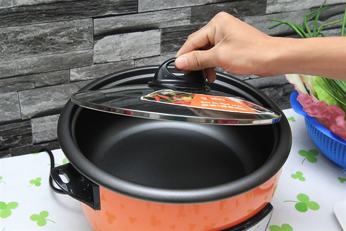 Nồi lẩu điện Goldsun MC-GBB100 3 lít Cam Màu Cam