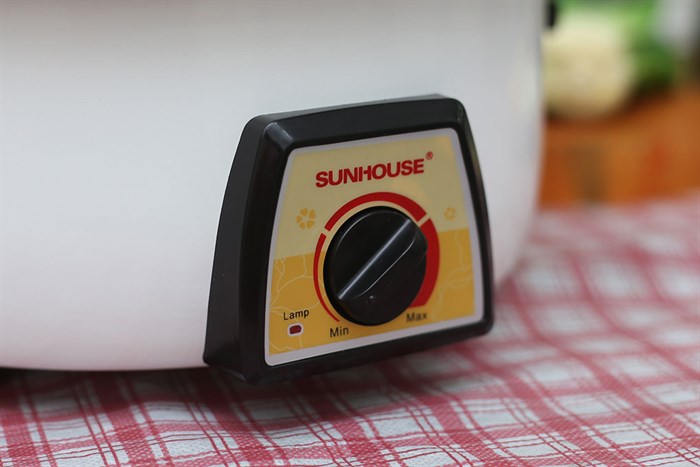 Nồi lẩu điện Sunhouse SHD 4521 3 lít Màu Trắng