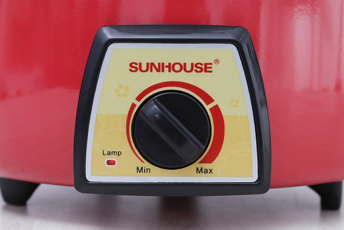 Nồi lẩu điện Sunhouse SHD 4520 3 lít Màu Đỏ
