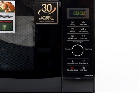 Dễ sử dụng với bảng điều khiển điện tử - Lò vi sóng inverter Panasonic NN-GD37HBYUE 23 lít