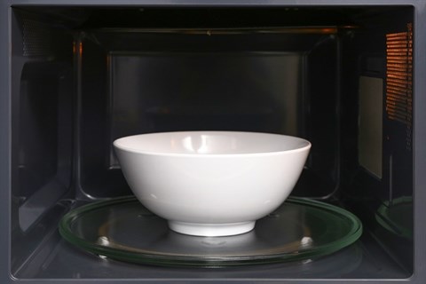 Khoang lò tráng men - Lò vi sóng Toshiba ER-SGS34(S)VN 34 lít