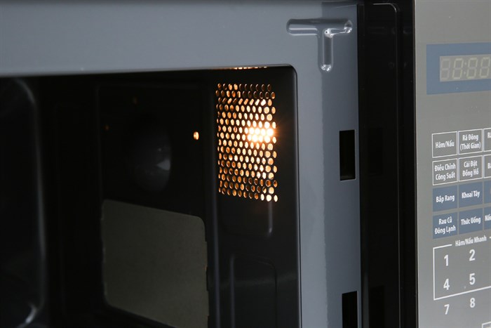 Lò vi sóng Bluestone MOB-7819 20 lít Màu Đen