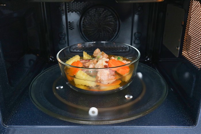 Lò vi sóng Samsung MC28M6035CK/SV-N 28 lít Màu Đen