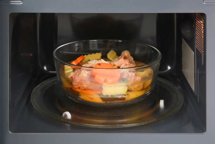 Lò vi sóng có nướng Toshiba ER-SGM20(S1)VN 20 lít Màu Bạc