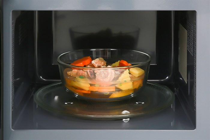 Lò vi sóng có nướng Toshiba ER-SGS23(S1)VN 23 lít Màu Bạc