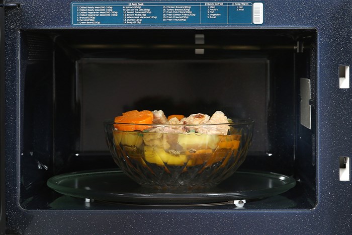 Lò vi sóng có nướng Samsung MG23K3515AS/SV 23 Lít Màu Đen - Bạc