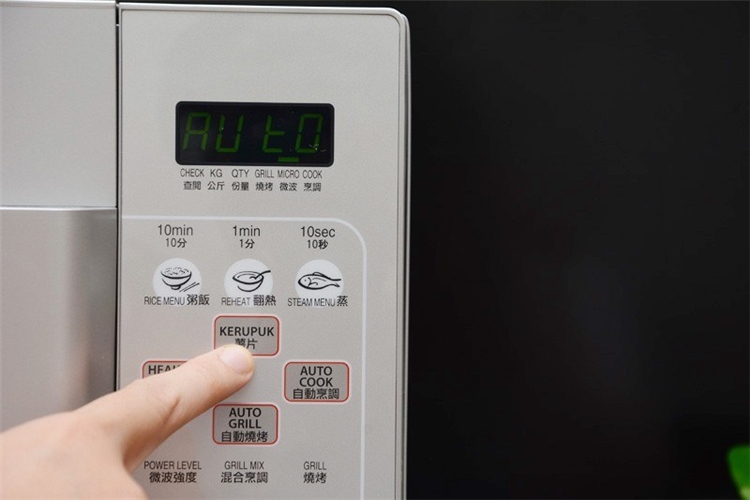 Lò vi sóng có nướng Sharp R-678VN(S) 20 lít Màu Bạc