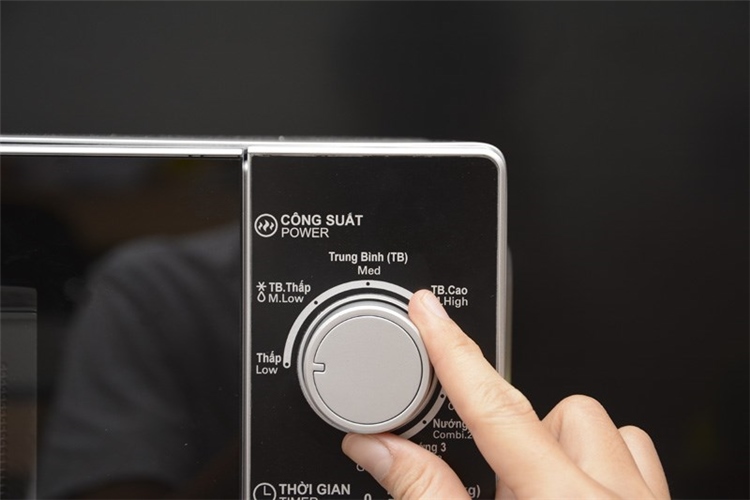 Lò vi sóng có nướng Sharp R-G222VN-S 20 lít Màu Xám