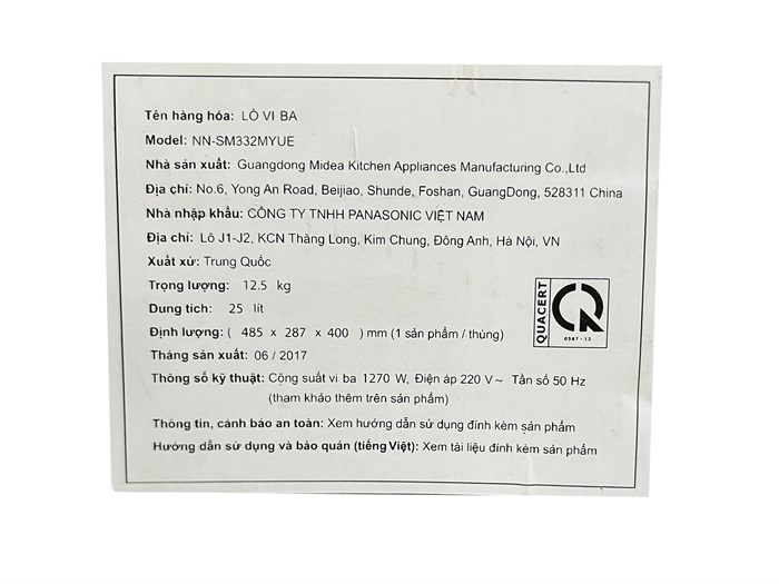 Lò vi sóng Panasonic NN-SM332MYUE 25 lít Màu Bạc