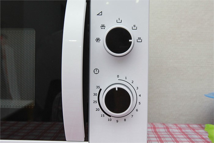 Lò vi sóng Electrolux EMM2009W 20 lít Màu Trắng