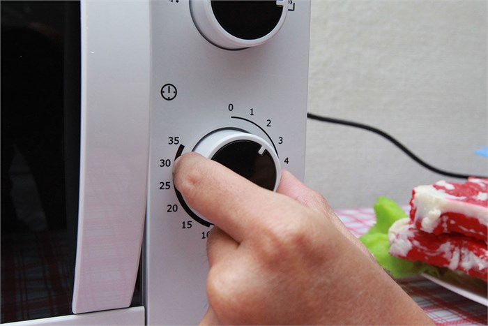 Lò vi sóng Electrolux EMM2009W 20 lít Màu Trắng