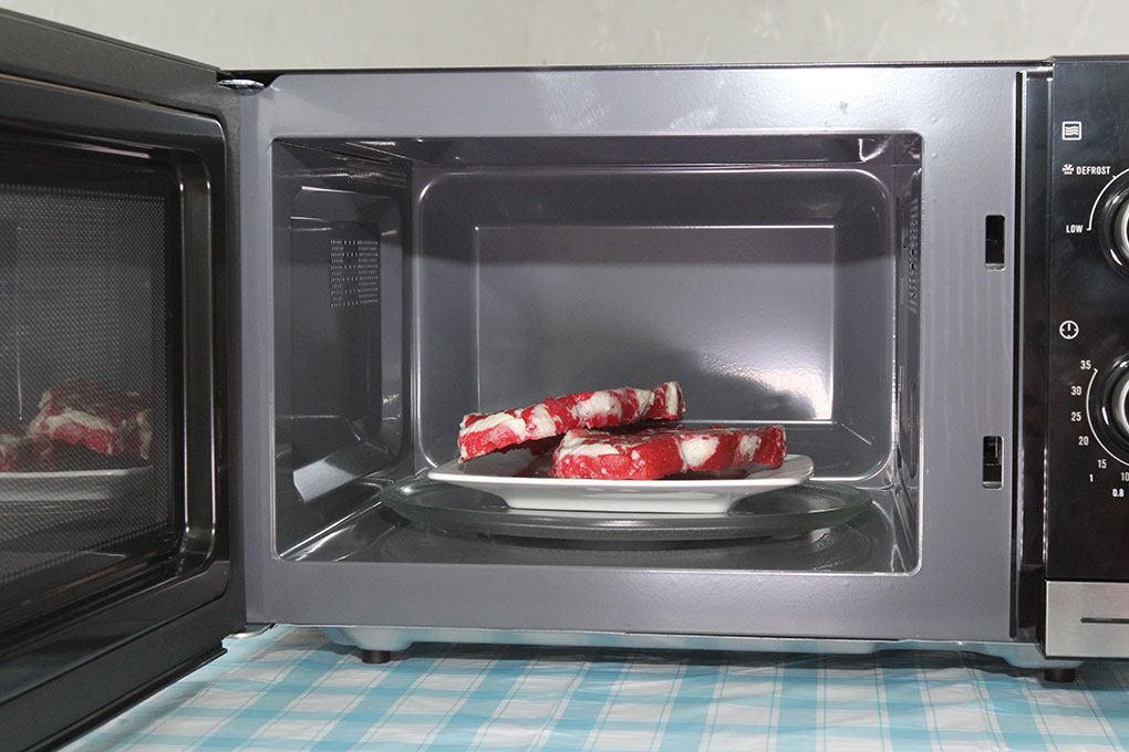 Lò vi sóng Electrolux 23 lít EMM2308X