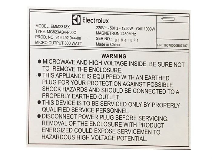 Lò vi sóng có nướng Electrolux EMM2318X 23 lít Màu Đen