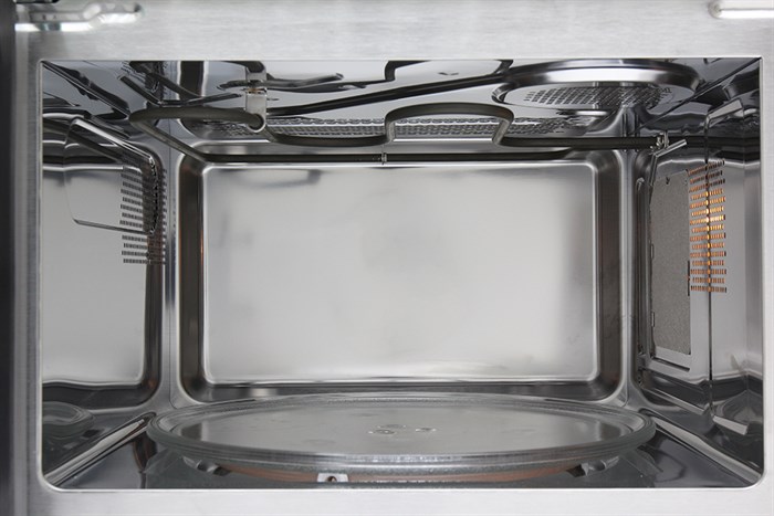 Lò vi sóng Electrolux EMS3087X 30 lít Màu Đen