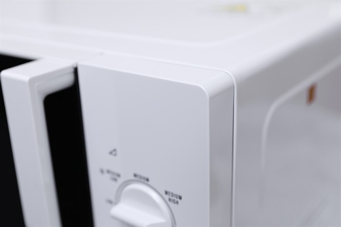 Lò vi sóng Electrolux EMM2322MW 23 lít Màu Trắng