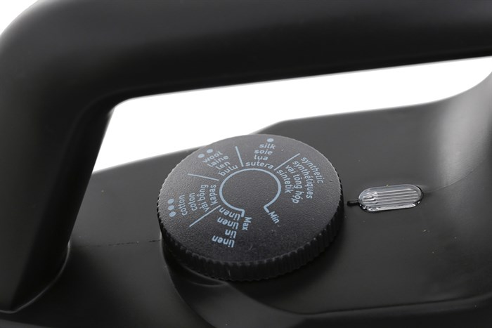 Bàn ủi khô Tefal FS2920L0 1200W Màu Đen