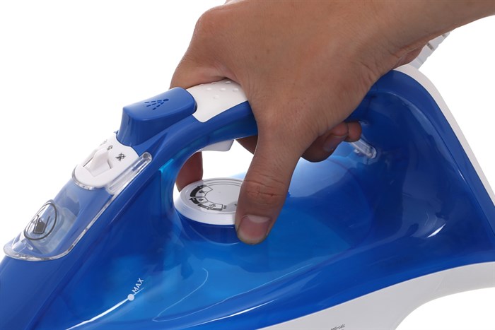 Bàn ủi hơi nước Tefal FV1520L0 2290W Màu Xanh Dương