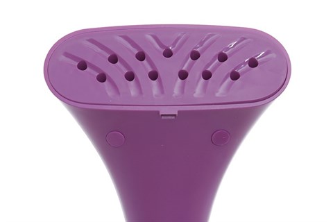 Trang bị mặt đế chống dính trên bàn ủi hơi nước đứng Philips GC514