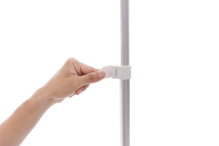 Bàn ủi hơi nước đứng Philips GC518 1600W Màu Trắng - Xanh