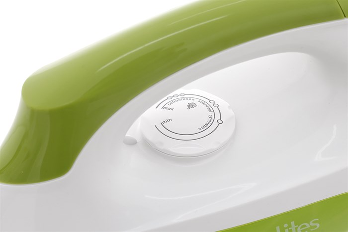 Bàn ủi khô Delites BUK03 Màu Xanh lá