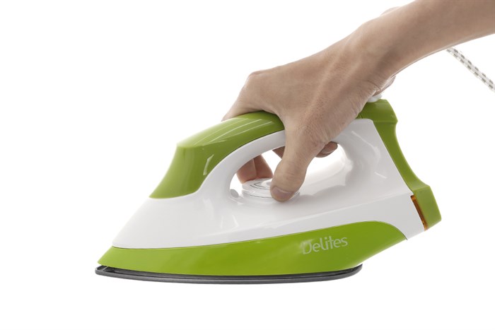 Bàn ủi khô Delites BUK03 Màu Xanh lá