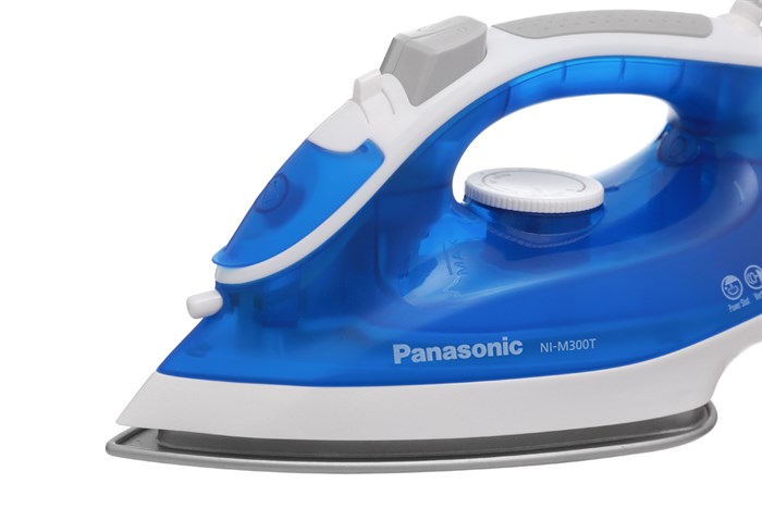 Bàn ủi hơi nước Panasonic NI-M300TARA 1800W Màu Xanh Dương
