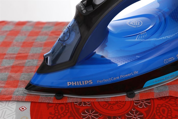 Bàn ủi hơi nước Philips GC3920 2500W Màu Xanh Dương