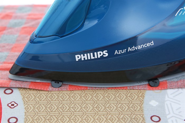 Bàn ủi hơi nước Philips GC4938 3000W Màu Xanh dương đậm