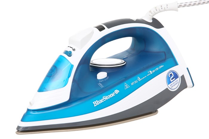 Bàn ủi hơi nước BlueStone SIB-3831 2200W Màu Xanh Dương