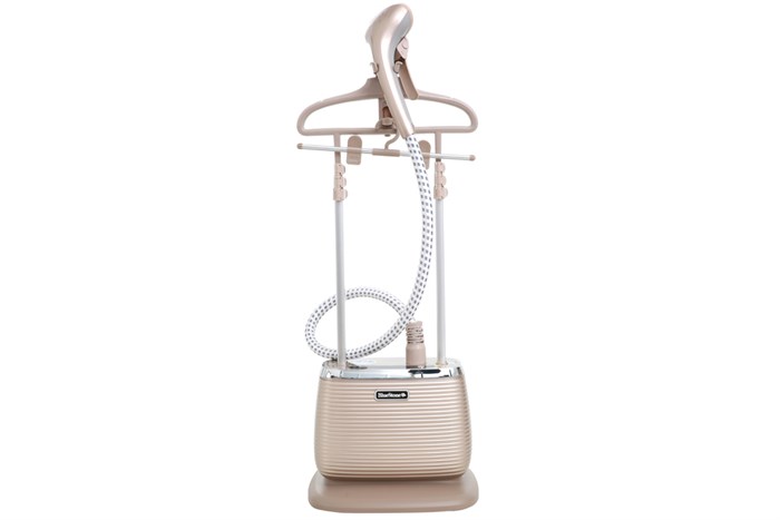 Bàn ủi hơi nước đứng BlueStone GSB-3951 1900W Màu Vàng đồng