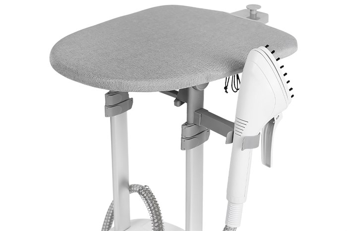 Bàn ủi hơi nước đứng Kangaroo KG-75B8 1580W Màu Trắng