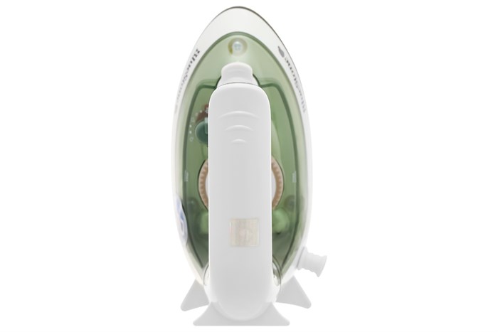 Bàn ủi hơi nước BlueStone SIB-3819 1200W Màu Trắng - Xanh lá