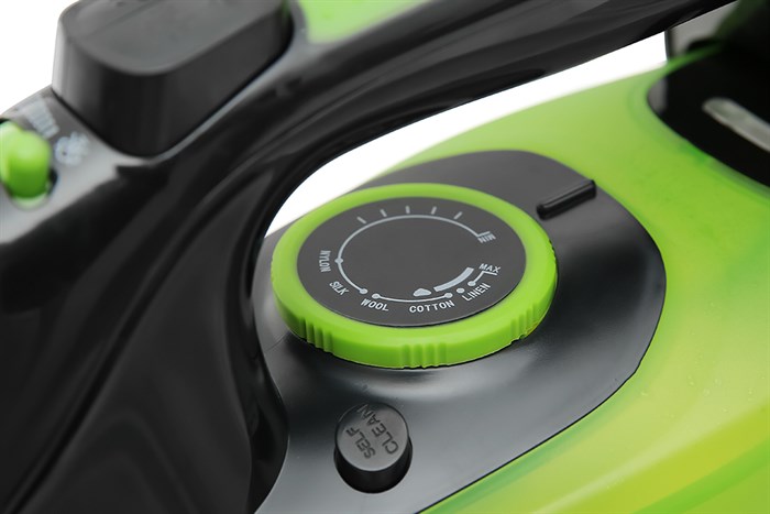 Bàn ủi hơi nước không dây Mishio MK-230 2400W Màu Xanh lá