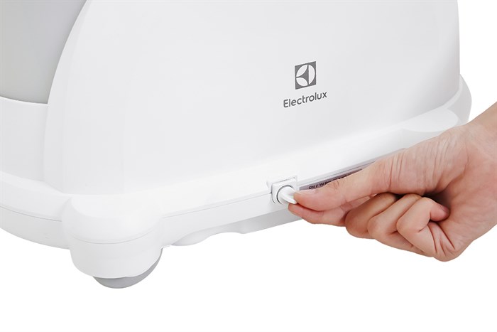 Bàn ủi hơi nước đứng Electrolux E5GS1-55DB 1300W Màu Trắng - Xanh