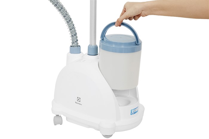 Bàn ủi hơi nước đứng Electrolux E5GS1-55DB 1300W Màu Trắng - Xanh